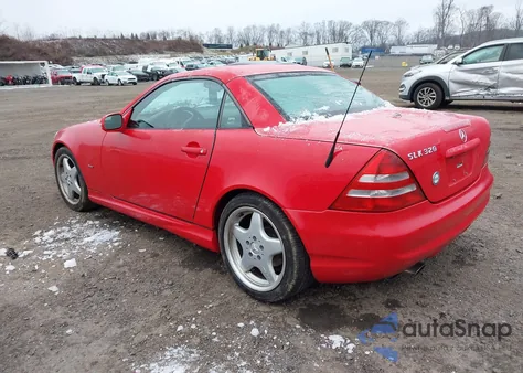 2001 Mercedes-Benz Slk 320 from USA, damaged, VIN WDBKK65F31F181790